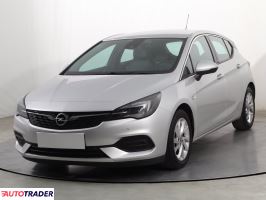 Opel Astra 2019 1.2 128 KM