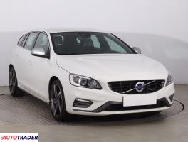 Volvo V60 2015 1.6 147 KM