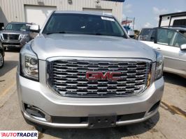 GMC Yukon 2018 6