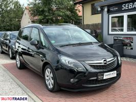 Opel Zafira 2015 1.4 140 KM Opel Zafira 2015 1.4 140 KM