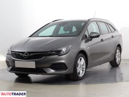 Opel Astra 2020 1.2 143 KM