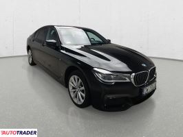 BMW 730 2017 3.0 265 KM