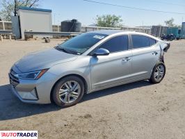 Hyundai Elantra - zobacz ofertę