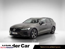 Volvo V60 2022 2.0 197 KM
