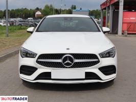 Mercedes Pozostałe 2022 1.3 160 KM