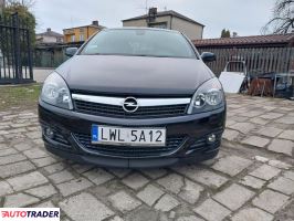 Opel Astra 2007 1.6 105 KM