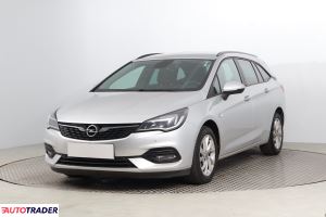 Opel Astra 2020 1.2 143 KM