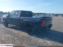 Chevrolet Silverado 2026 6