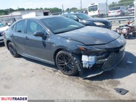 Toyota Camry 2025 2