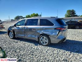 Toyota Sienna 2026 2