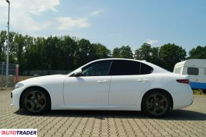 Alfa Romeo Giulia 2016 2.0 200 KM