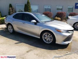 Toyota Camry 2018 3