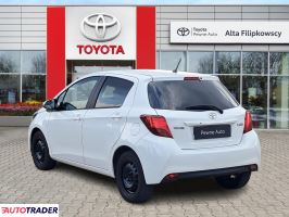Toyota Yaris 2015 1.4 90 KM