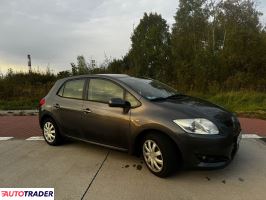 Toyota Auris 2009 1.6 124 KM