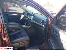 Toyota Highlander 2019 3