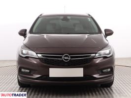 Opel Astra 2017 1.4 99 KM