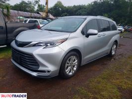 Toyota Sienna 2023 2