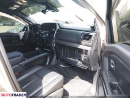 Nissan Titan 2021 5