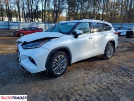 Toyota Highlander - zobacz ofertę