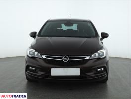 Opel Astra 2018 1.4 147 KM