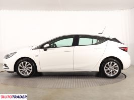 Opel Astra 2018 1.4 147 KM