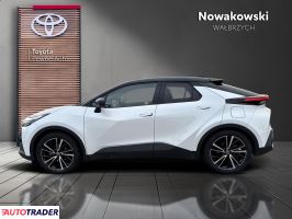 Toyota C-HR 2025 1.8 140 KM