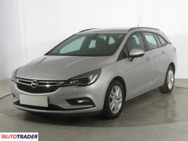 Opel Astra 2018 1.6 134 KM