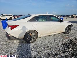 Hyundai Elantra 2025 2
