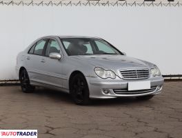 Mercedes C-klasa - zobacz ofertę