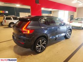 Volvo XC40 2022 2