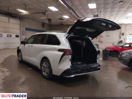 Toyota Sienna 2023 2
