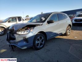 Ford Escape - zobacz ofertę