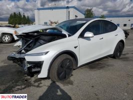 Tesla Model Y 2026