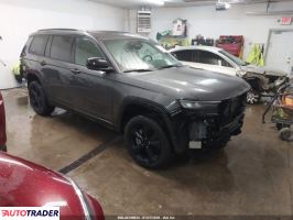Jeep Cherokee 2025 3
