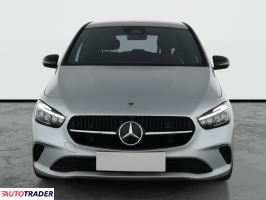 Mercedes B-klasa 2023 1.3 160 KM
