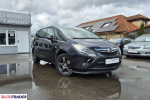Opel Zafira 2015 1.4 140 KM
