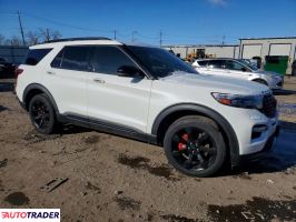 Ford Explorer 2022 3