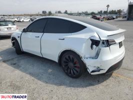 Tesla Model Y 2022 Tesla Model Y 2022