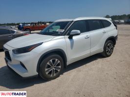 Toyota Highlander - zobacz ofertę