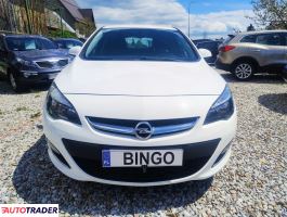 Opel Astra 2013 1.6 116 KM