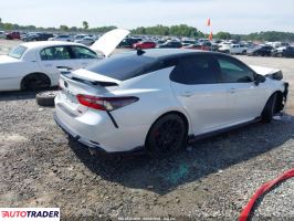 Toyota Camry 2022 3