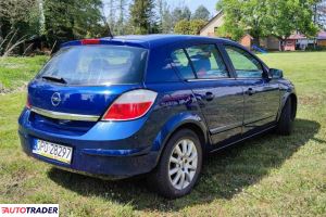 Opel Astra 2004 1.6 105 KM