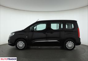 Toyota Pozostałe 2021 1.5 100 KM
