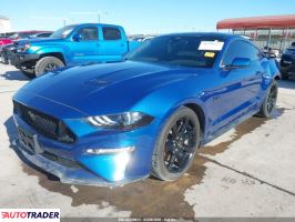 Ford Mustang 2022 5