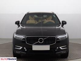 Volvo XC60 2020 2.0 187 KM