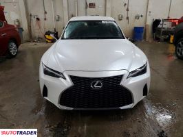 Lexus IS 2021 2