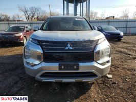 Mitsubishi Outlander 2024 2
