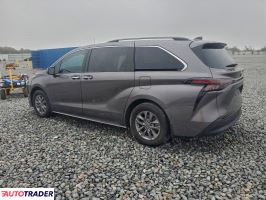 Toyota Sienna 2024 2