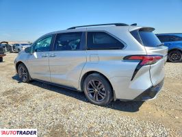 Toyota Sienna 2024 2