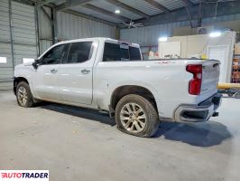 Chevrolet Silverado 2022 6